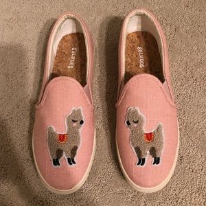 Soludos Pink Canvas Llama Sneakers size 8.5 8